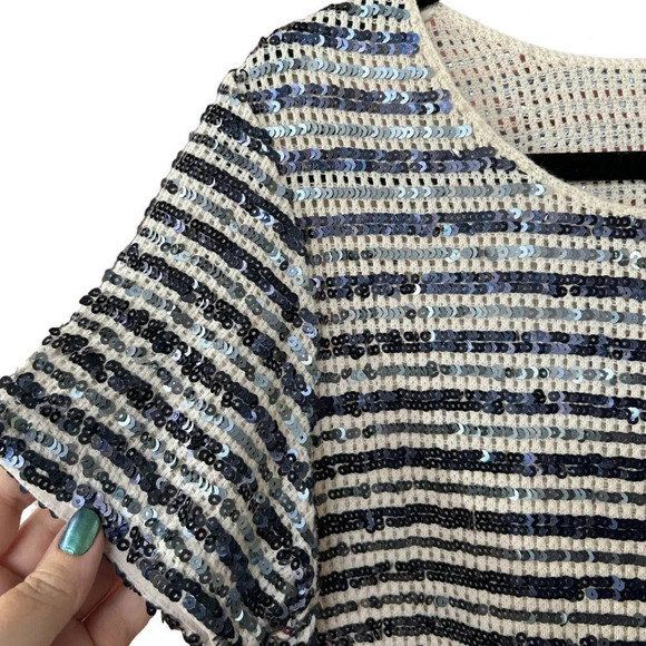 Chico's Women's Starlet Sequin Striped Holiday Top Size 12 Large (Chico's 2) - Picture 8 of 11
